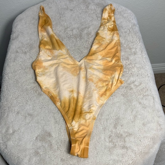 Hot Topic Dippin' Daisy's Euphoria Swimsuit Tie Dye Women's Size Small - Picture 1 of 2